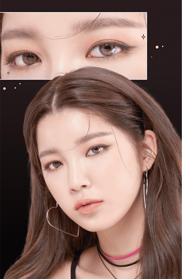 

存在感のあるブラウンカラーのキャッツアイ ブラウンカラコン